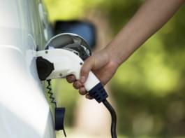 voiture électrique de location comparer les prix