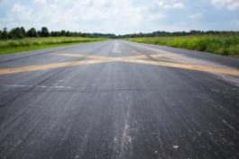 Pista, Aeroporto di Nashville