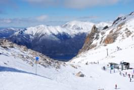 Montañas nevadas en Bariloche