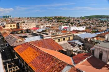 Sopra i tetti di Santiago de Cuba