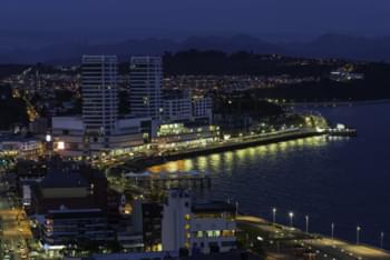 Puerto Mont de noche