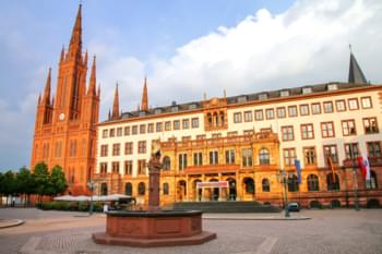 Schlossplatz in Wiesbaden