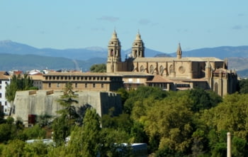 Ausblick auf den Dom in Pamplona