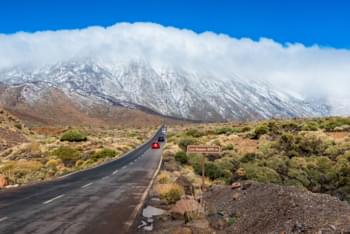 En voiture de location à travers Tenerife