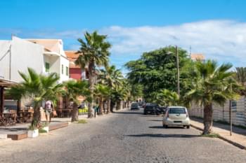 Straat in Santa Maria, Kaapverdië