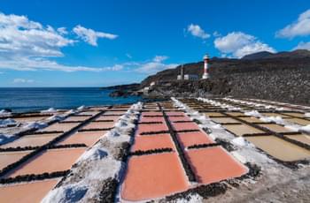 Salzbecken an der Küste von La Palma