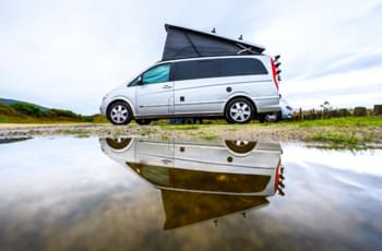 Wohnmobil mit Zeltdach