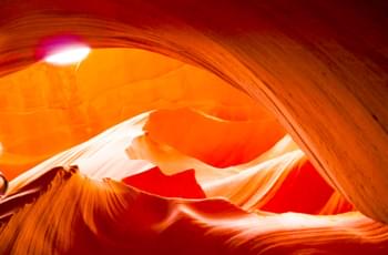 Sonnenaufgang im Antelope Canyon, USA