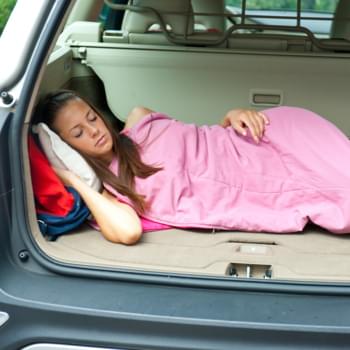 Im Auto schlafen: Was ist erlaubt?