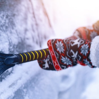 MietwagenCheck TOP 10: Die wichtigsten Winterhelfer fürs Auto