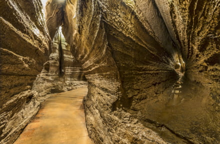 entrée de grotte Coloms