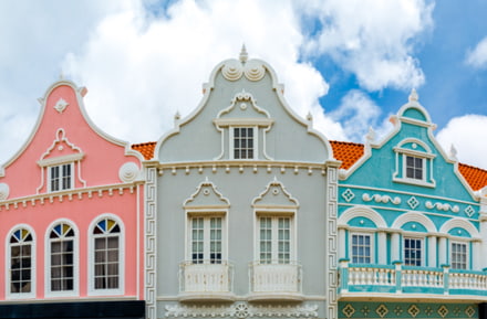 Aruba maisons coloniales colorées