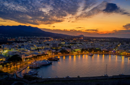 Hafen von Kos bei Nacht