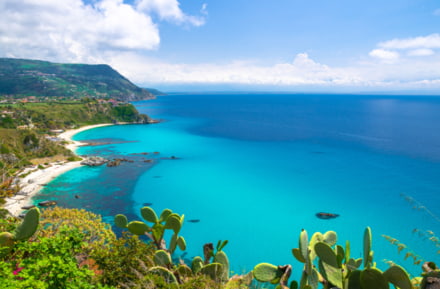 Vista della spiaggia di Capo Vaticano