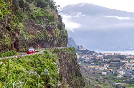 Carretera en Madeira, Portugal