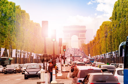 Traffic in Paris