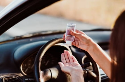 Hände desinfizieren nicht vergessen