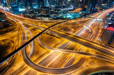 Autopista urbana de Abu Dhabi