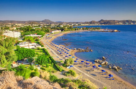 Spiaggia di Faliraki a Rodi