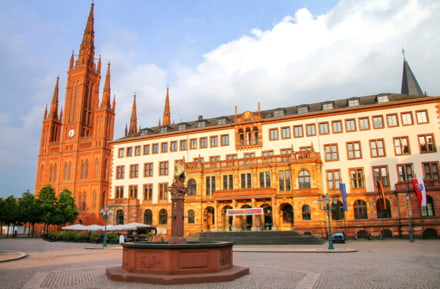Schlossplatz in Wiesbaden
