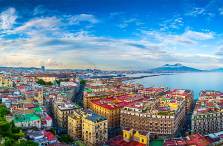 Alquilar un coche en Nápoles