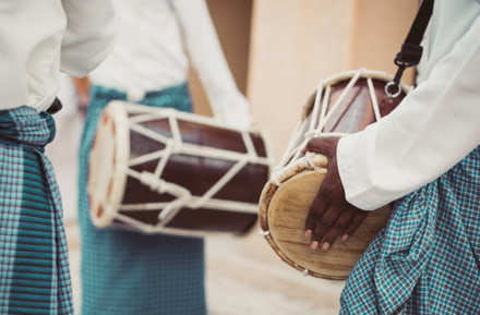 Traditionelle Trommeln in Kuwait