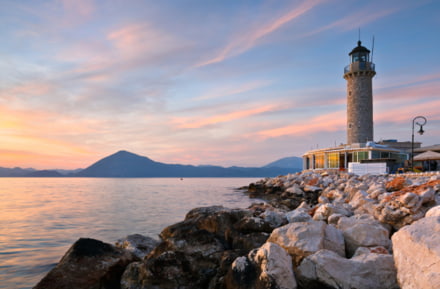 Faro en Patras