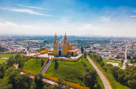 Pyramides de Cholula vue sur la ville de Puebla