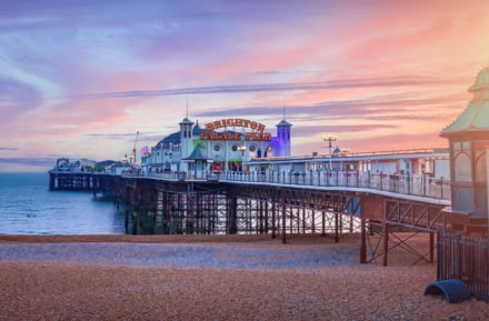 Brighton Pier bei Sonnenuntergang