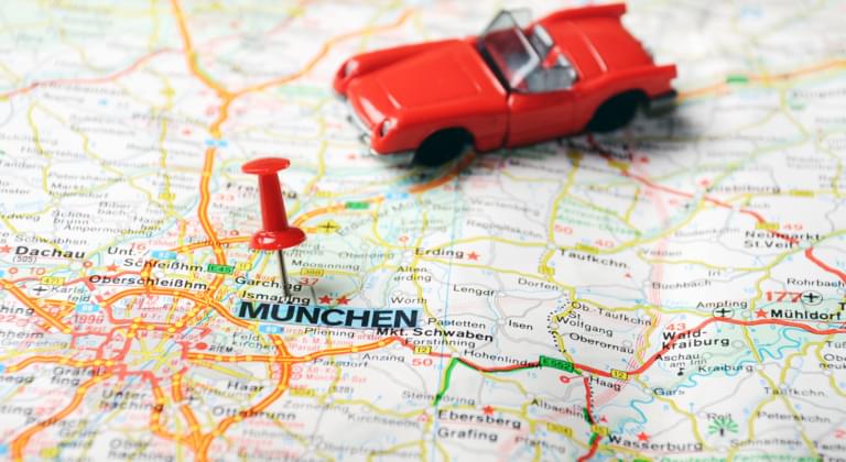 Neuerungen 2015 für Autofahrer und Mietwagen-Fahrer in Deutschland und Nachbarländern