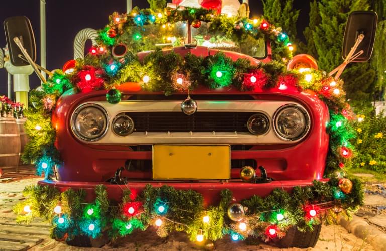 MietwagenCheck-Tipps zu Weihnachtsdekoration im Auto